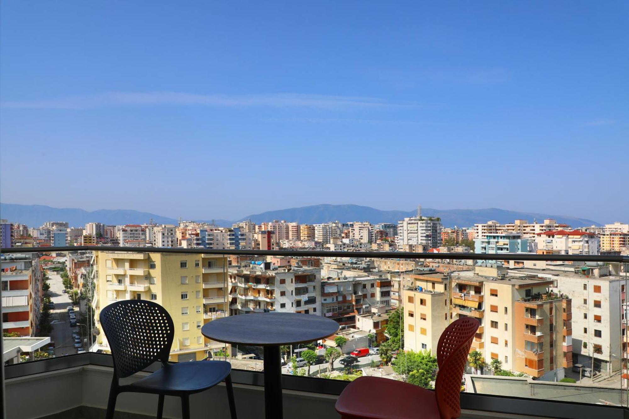 Hotel Vd Roleks Vlore Ngoại thất bức ảnh