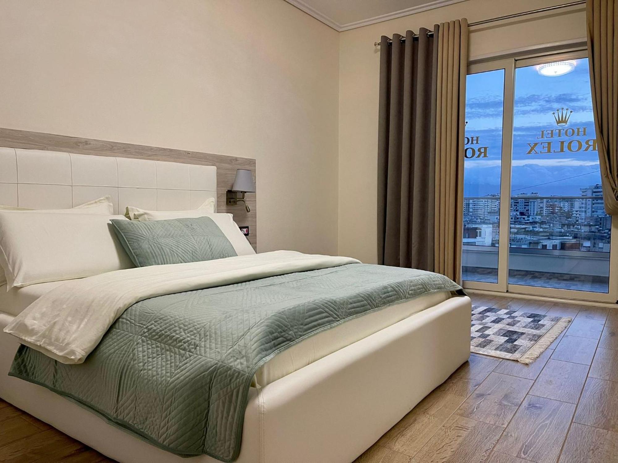 Hotel Vd Roleks Vlore Ngoại thất bức ảnh